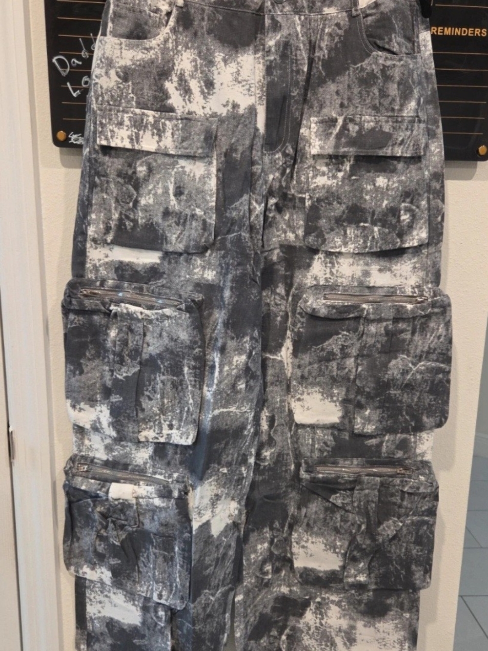 Tie-Dye Black & White Wide-Leg Cargo Pants - Picture 2 of 2